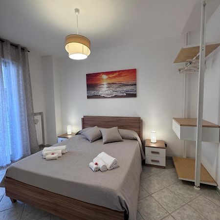 Apartament La Dimora Del Principe Bari Zewnętrze zdjęcie
